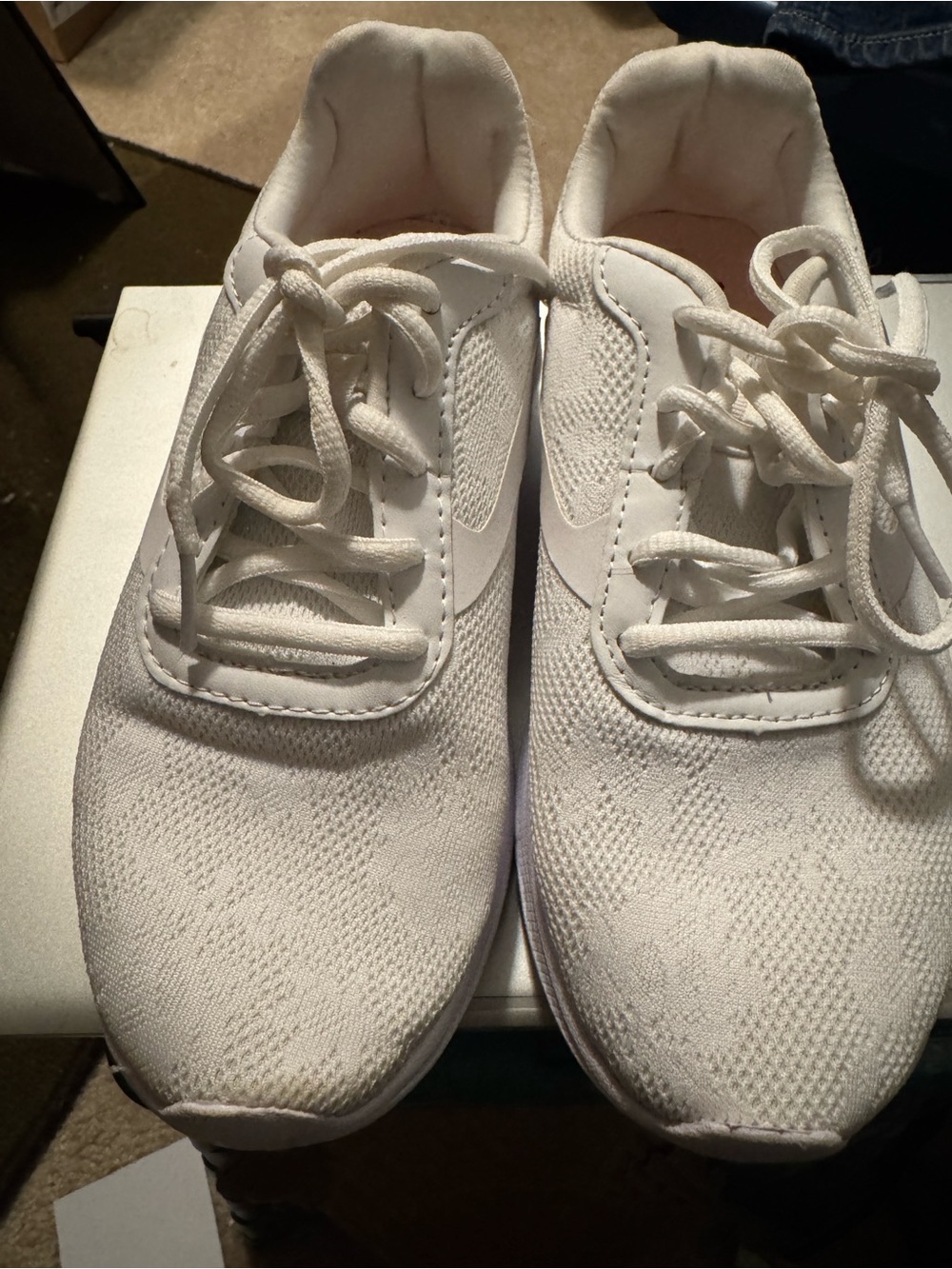 Women's White Mesh Lace-Up Athletic Sneakers with memory form